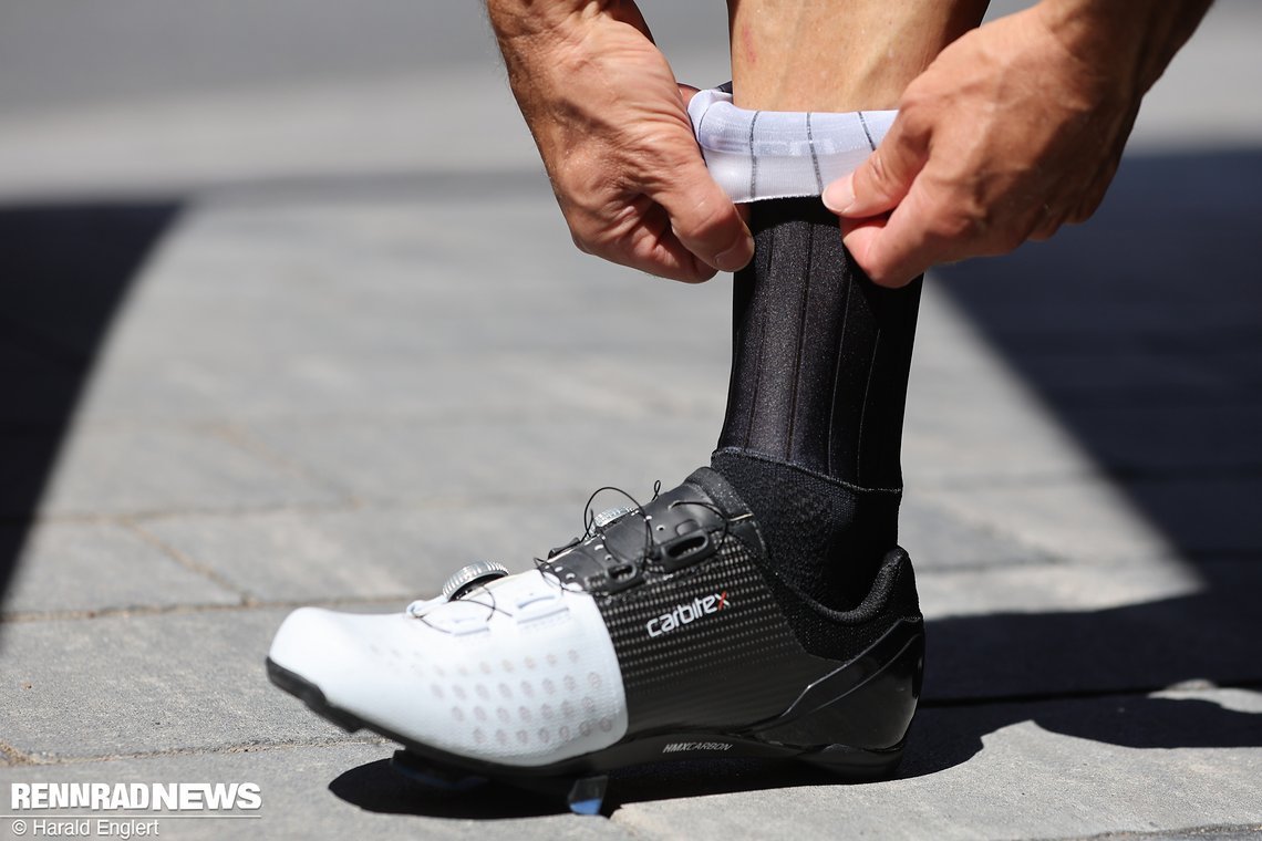 Der Silikonstreifen sorgt für guten Halt