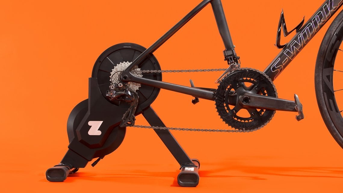 Die Gewichtszulassung für den Zwift Hub liegt bei 130 kg (Rad und Fahrer*in).