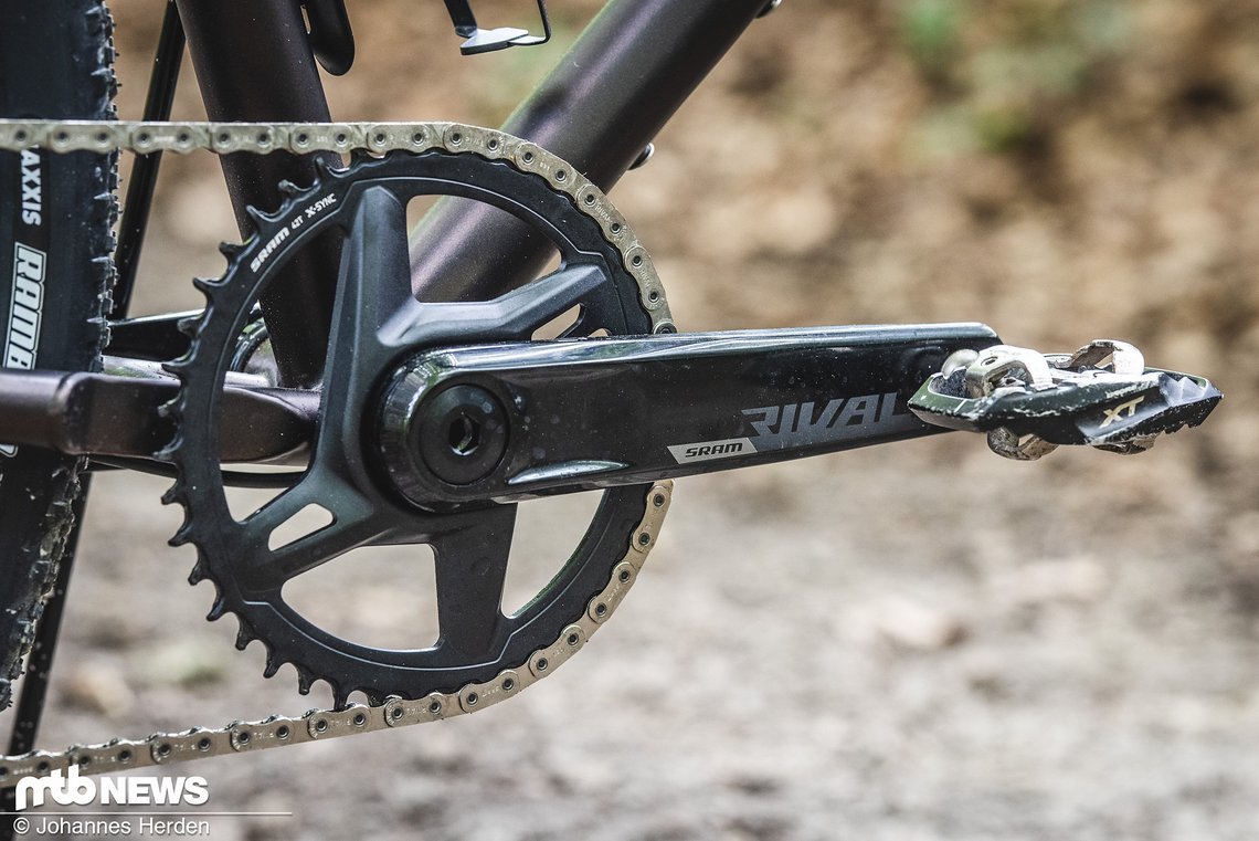 Für die SRAM Rival XPLR 1x Direct-Mount Kurbel gibt es als einzige im Verbund keinen optionalen Spider.