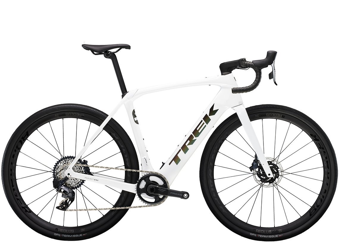 Domane+ SLR7 mit Shimano Ultegra Di2 2x12 Schaltung für 10.999,- Euro.