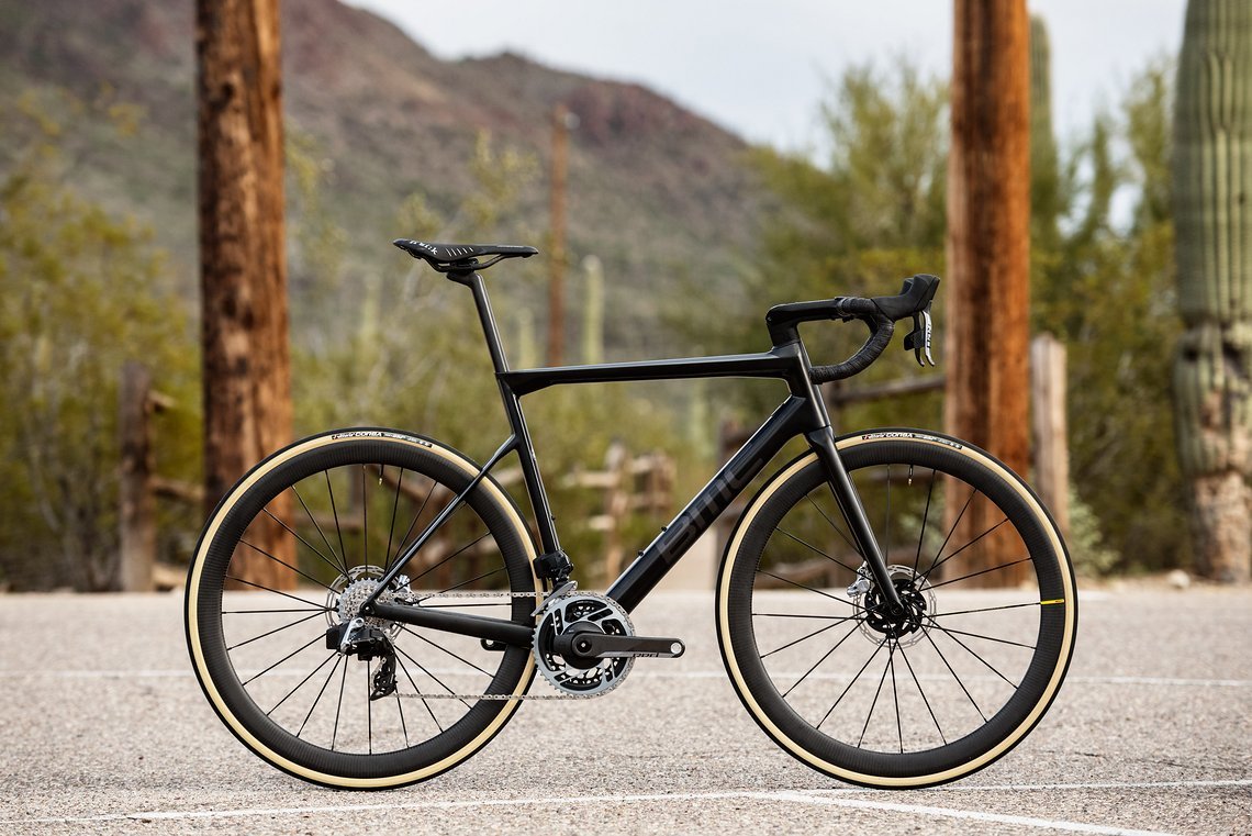 BMC: Teammachine SLR01 Disc LTD