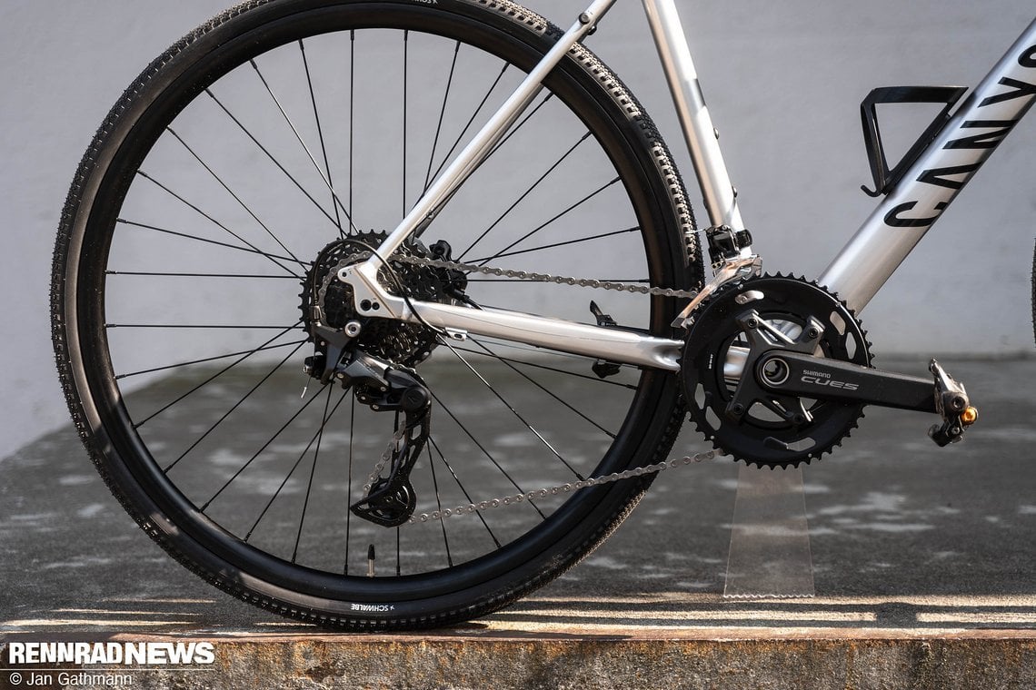 Die Shimano Cues 2x10 Schaltung ist eine sehr gelungene Wahl.