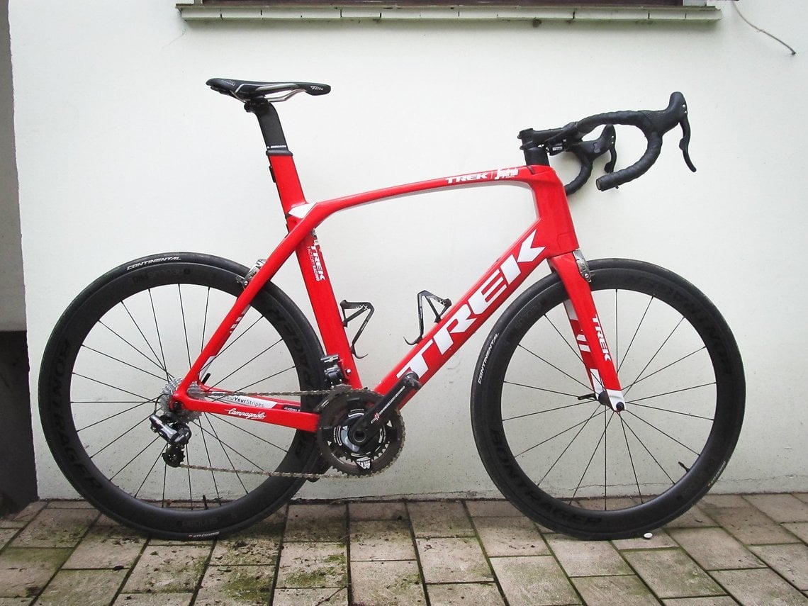 Trek Madone SL 6 Team Trek-Segafredo nit Campagnolo Super Record EPS im Individual-Aufbau