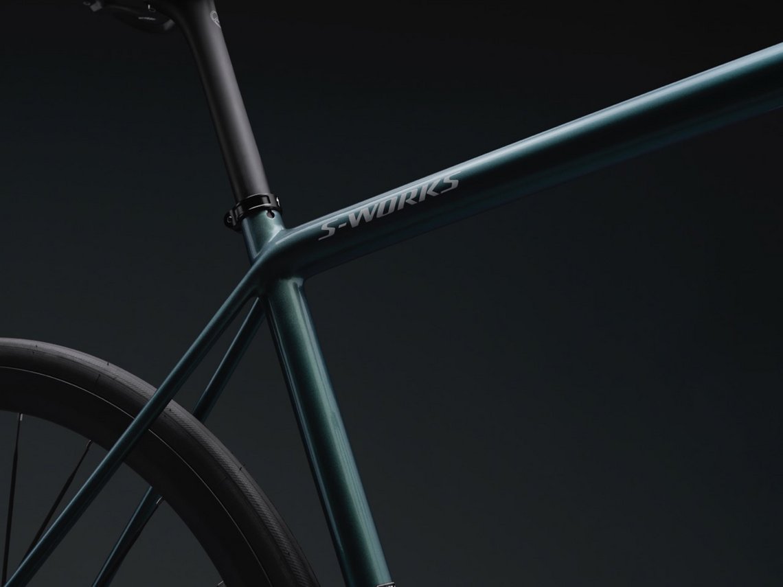 Bei 595 g soll der S-Works-Rahme in 56 an der Waage liegen.