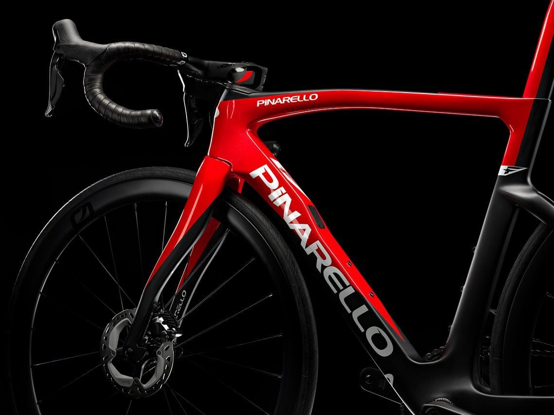 Der Rahmen des Pinarello F erinnert stark an das Dogma