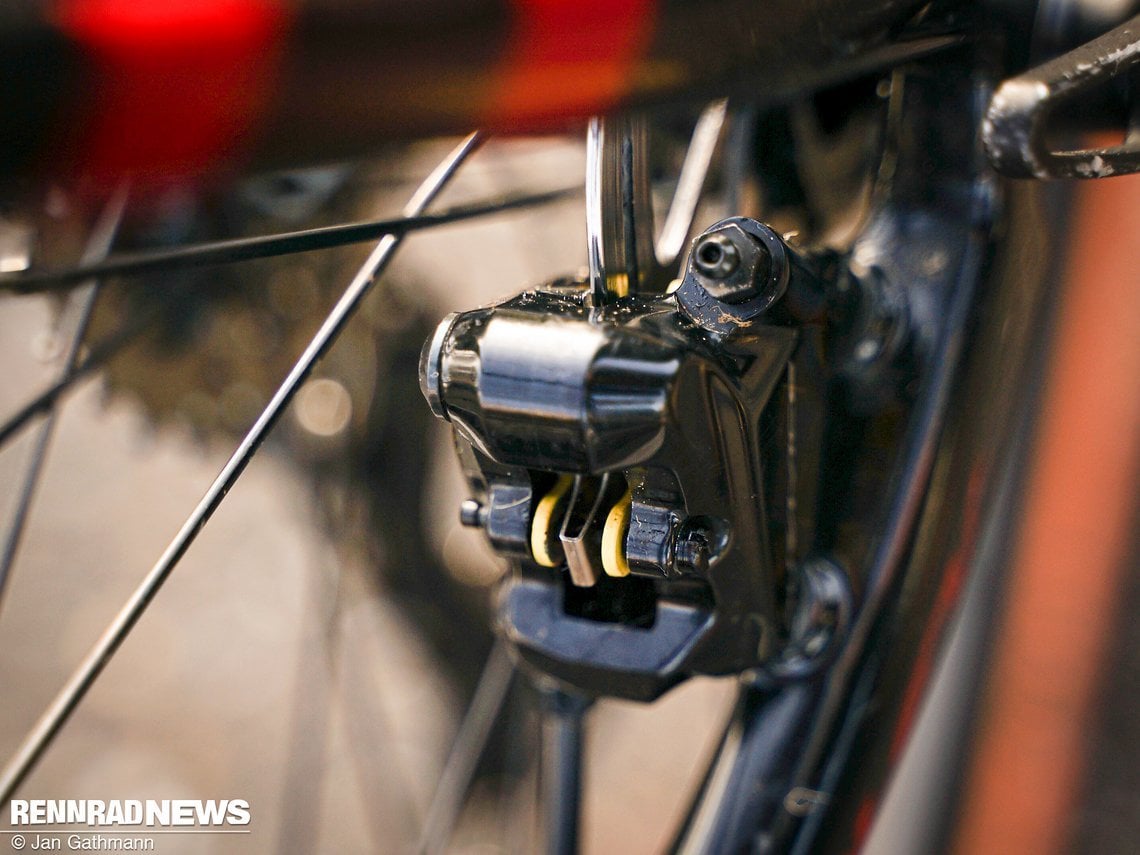 Jens Adams Mechaniker schätzen die gelben SwissStop-Beläge (wurden auch woanders als Tipp genannt)