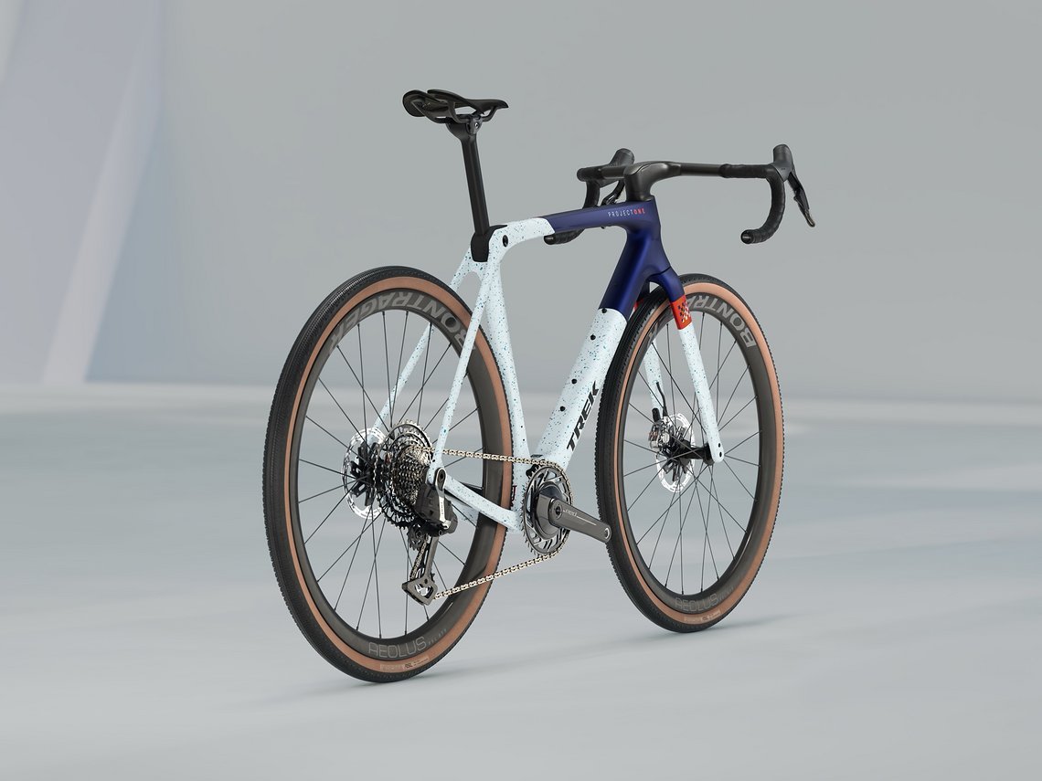 Die Rohrformen sind ebenfalls vom Madone Gen 8 inspiriert und sollen dem Gravel Bike eine bessere Aerodynamik bescheren.