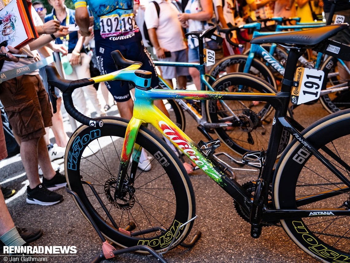 Auf einem Wilier Filante SLR in Sonderlackierung  geht Marc Cavendish auf Rekordjagd bei der Tour de France.