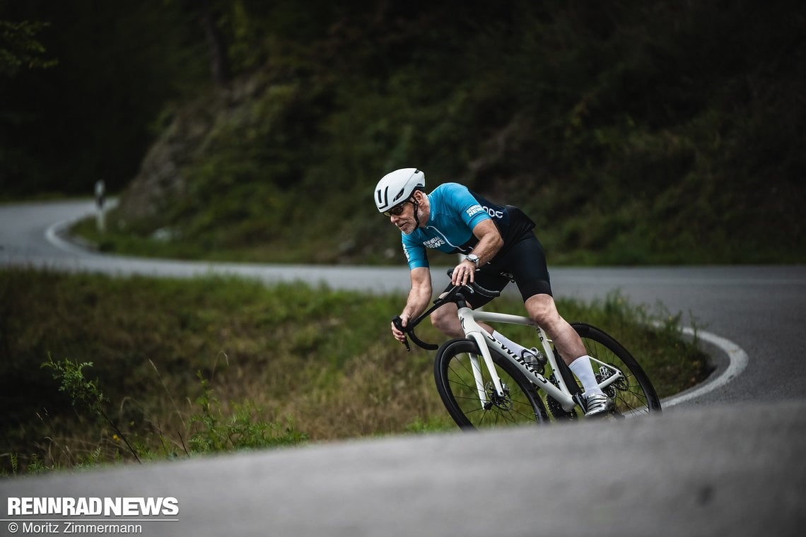 Das S-Works macht versierten Fahrern mit seinem agilen Handling viel Freude.