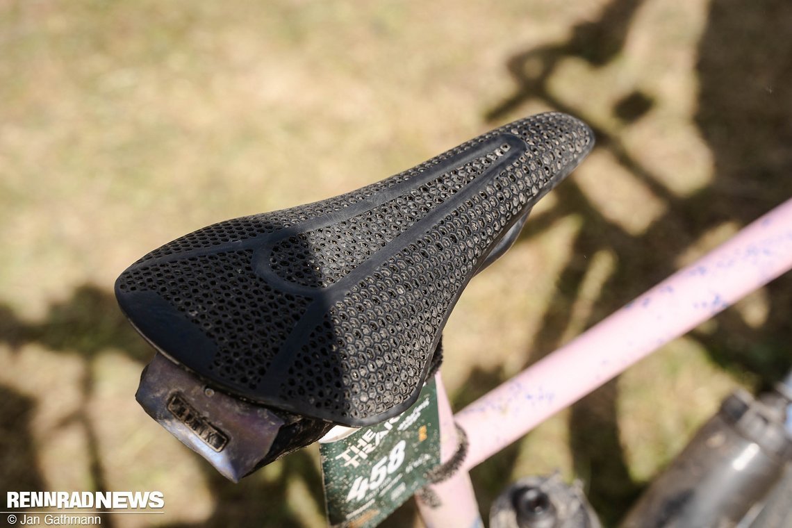 traka gravel II-270