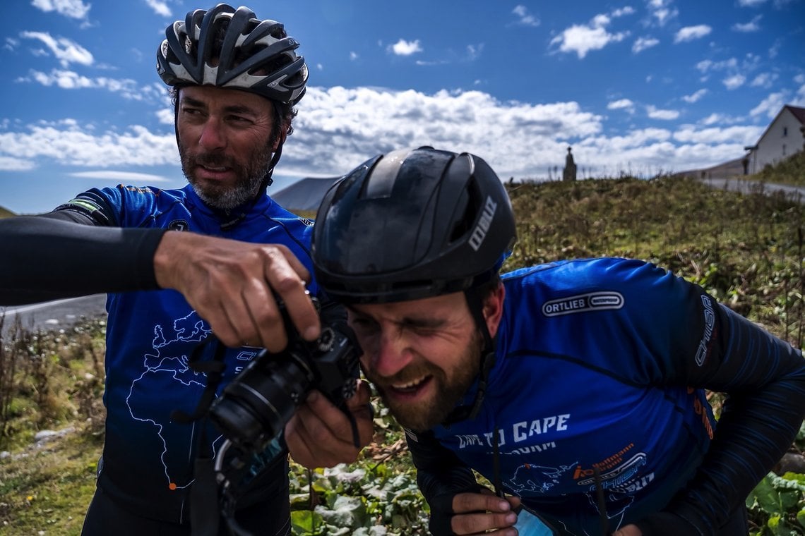 Philipp Hympendahl (links) und Jonas Deichmann starteten gemeinsam am Nordkap