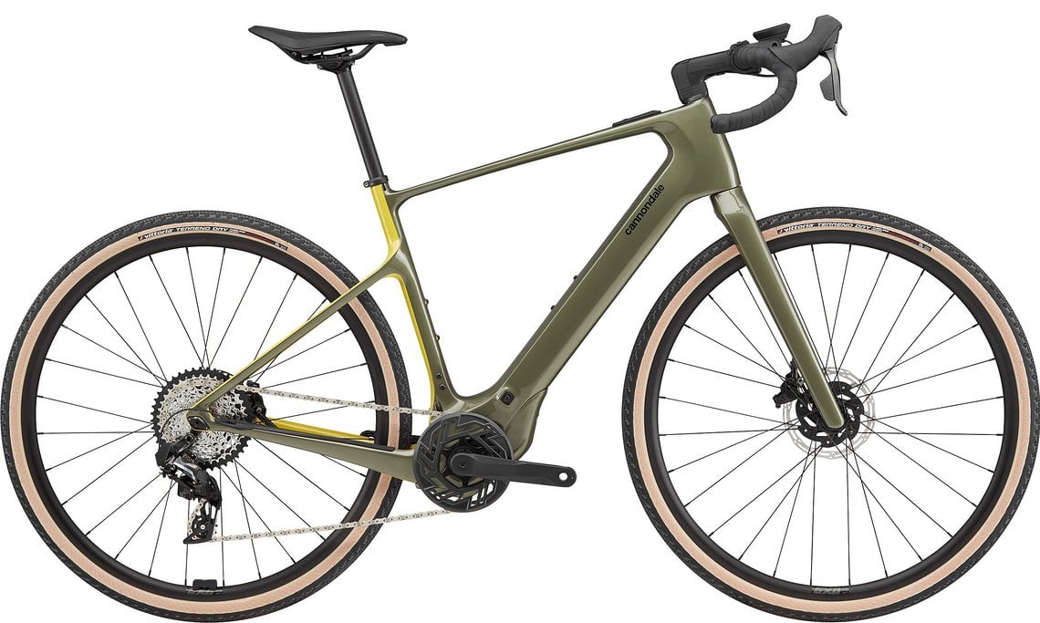 Einziges mit 1x-Antrieb: Das Cannondale Synapse Neo Allroad 1 mit SRAM Force eTap.