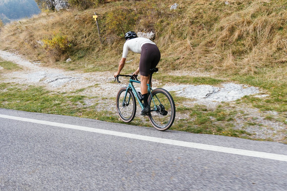 Runter von der Straße! Colnago C68 Gravel.