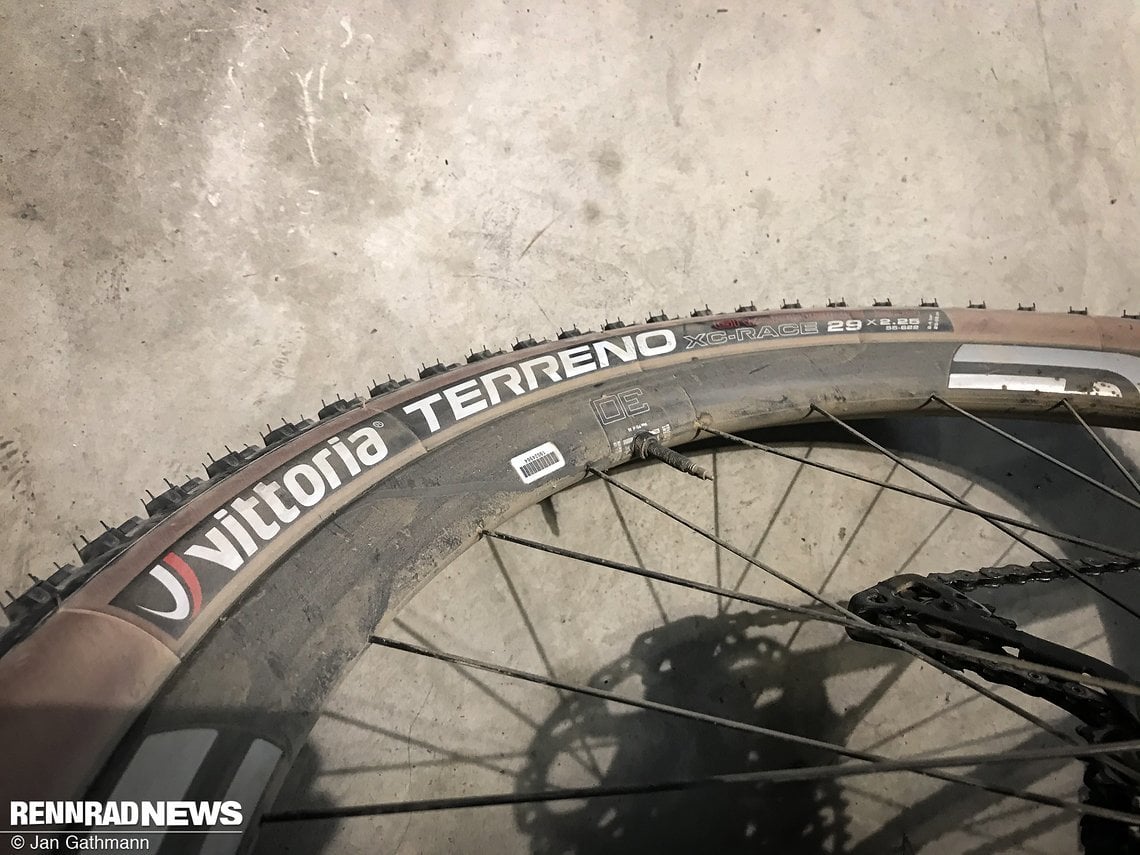 Vittoria Terreno Reifen auf Enve Carbon-Felgen