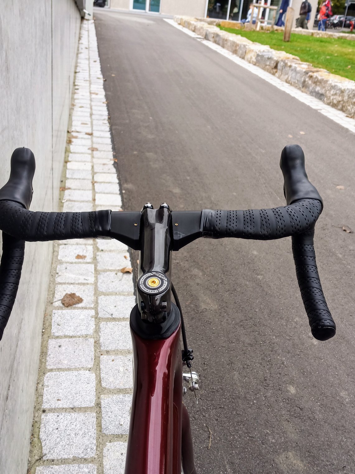 Den Übergang vom Cockpit zum Vorbau verdecken 3D-Druck Kappen