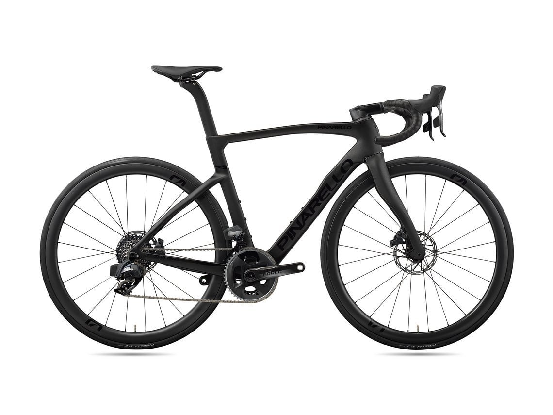 Pinarello F7 mit SRAM Force AXS und MOST Ultrafast 40 Laufrädern