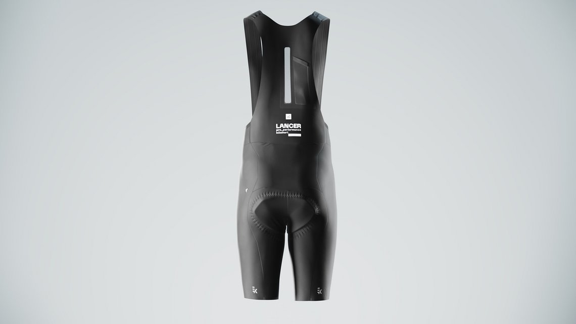 Die leichten Bibshorts kommen auf 170 g