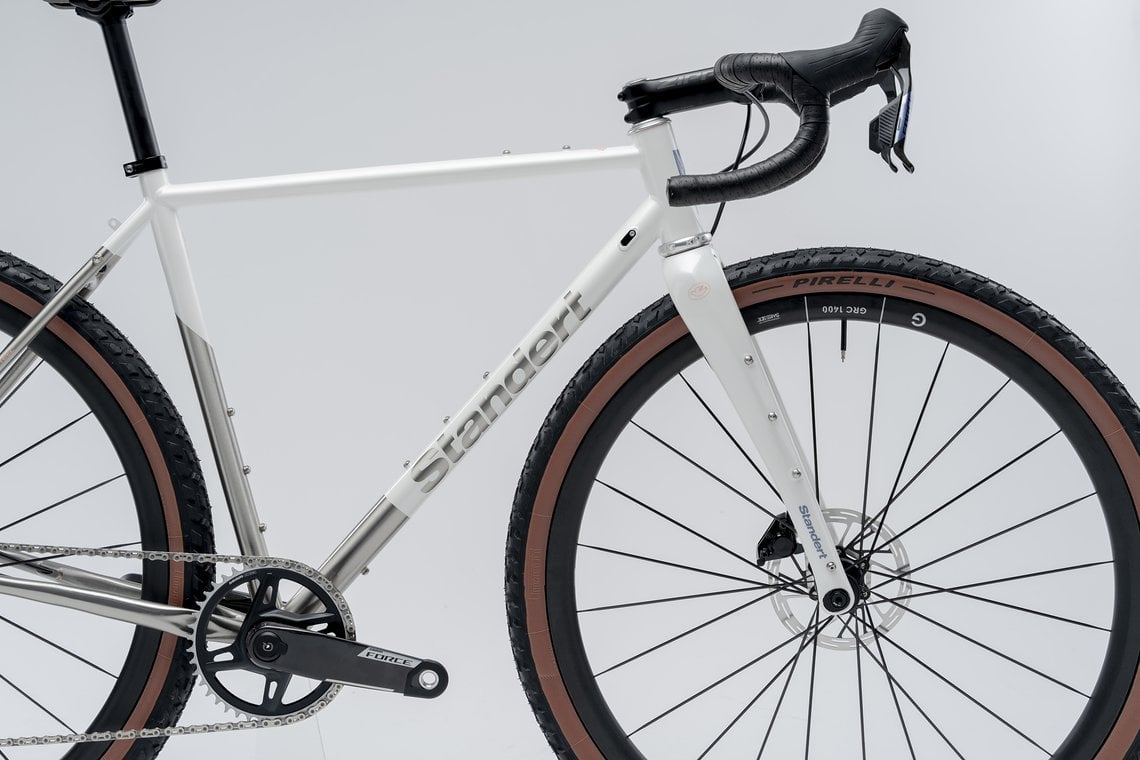 Das Standert Erdgeschoss ist in zwei Farboptionen erhältlich. Das Standert Erdgeschoss ist in zwei Farboptionen erhältlich.