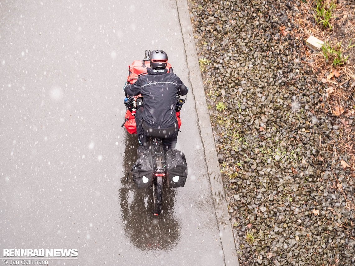 Als wir Gunnar zum ersten Mal trafen, schneite es noch und er freute sich auf den Frühling.