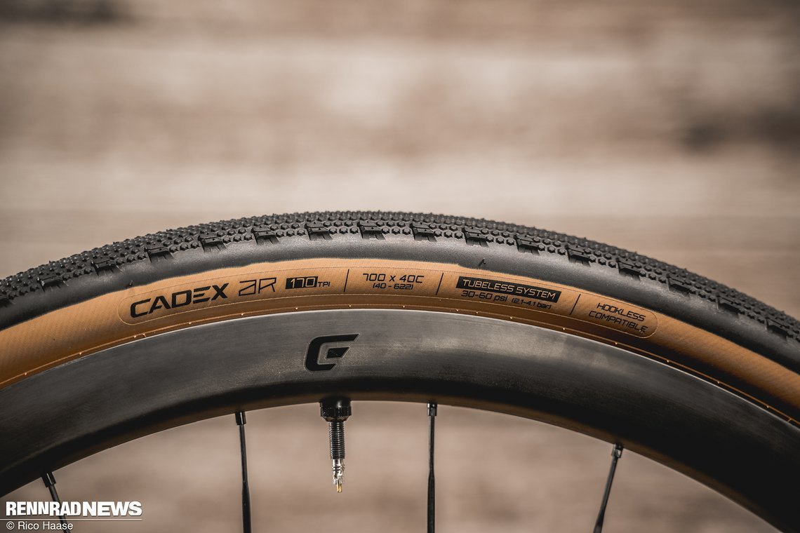 Die Cadex Tubeless Reifen sind perfekt auf das Cadex AR35 Laufrad angepasst