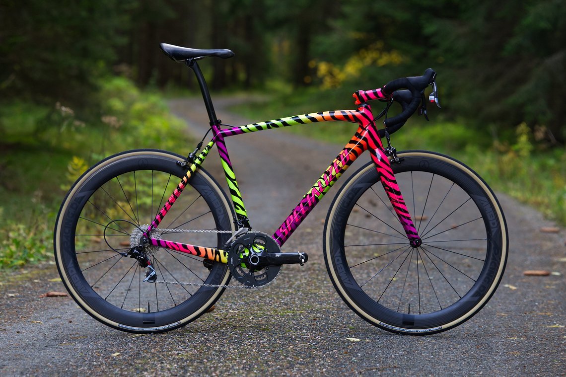 Das Specialized Tarmac im zebra paint