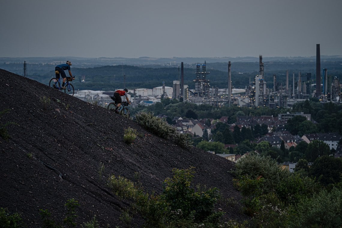 ...winden sich viele Trails den Berg hinauf und hinab.