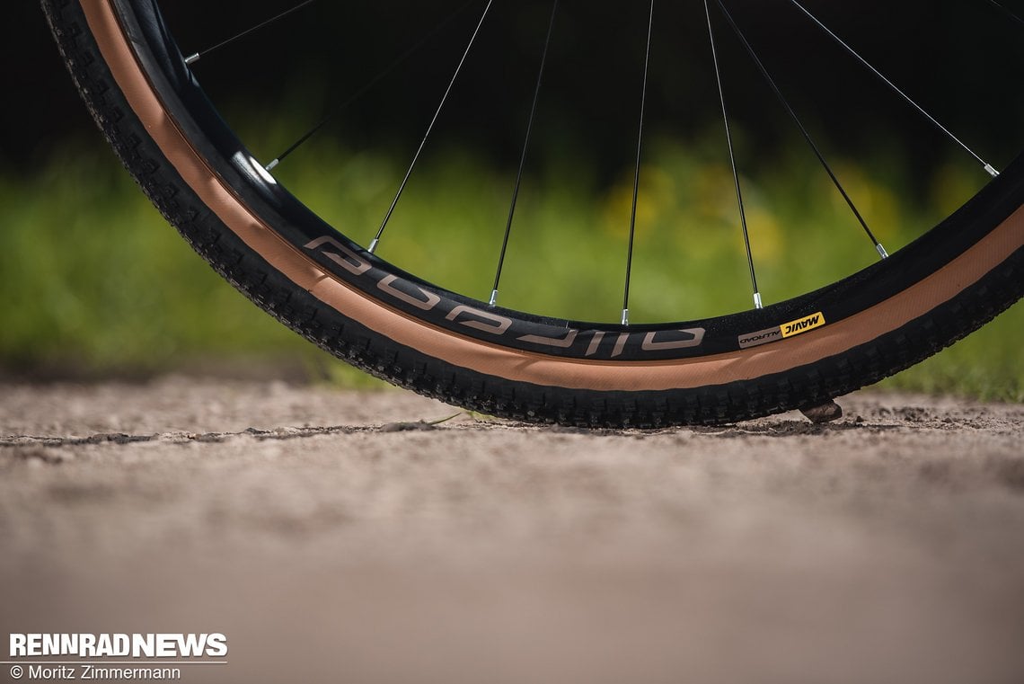 Mavic Allroad Laufradsatz mit Alufelgen in 22 mm Innenbreite