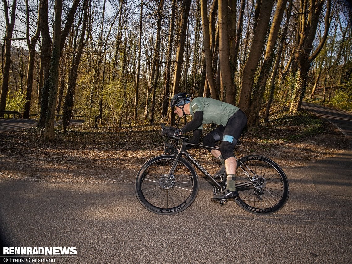 Die Cadex Race-Reifen geben das Gefühl guten Grips