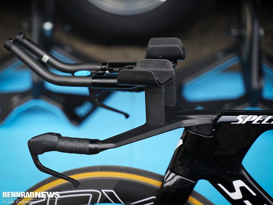 Das Cockpit des neuen Shiv TT von der Seite