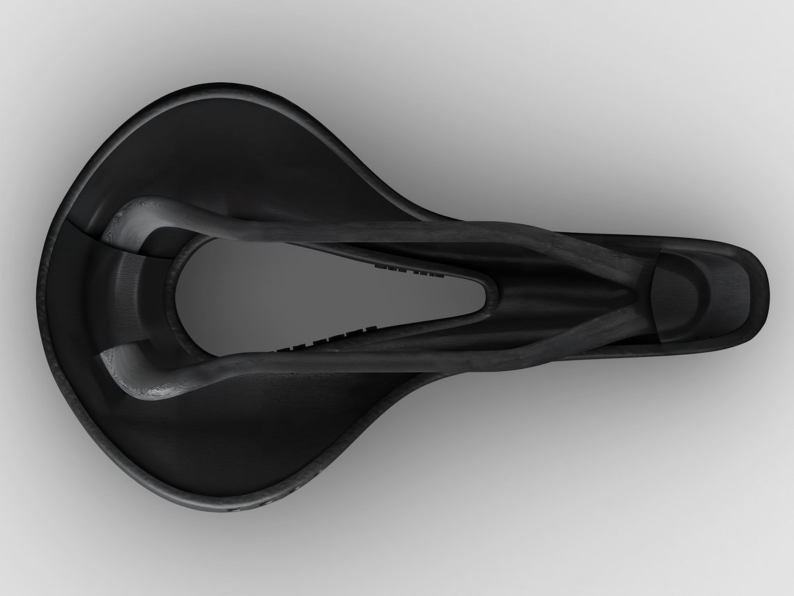 Die drei Modellstufen unterscheiden sich bei den eingesetzten Materialien für Schale und Streben (Ultra: UD-Carbon/Carbon, Pro: Twill-Carbon/Carbon, Plus: Polymer/Stahl).