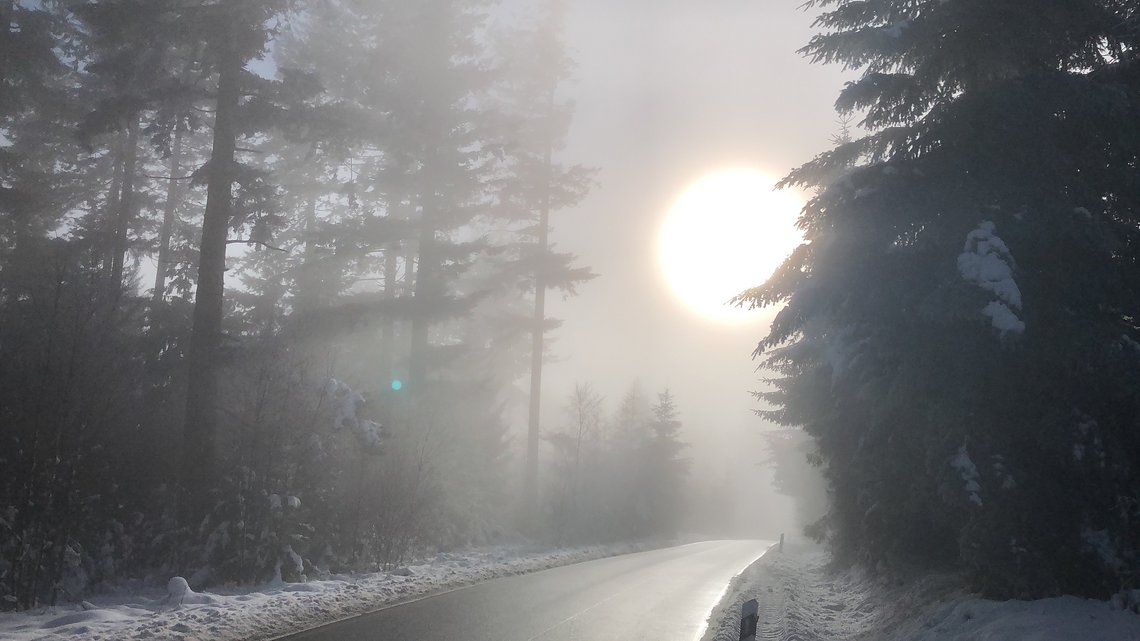 Durch den Nebel in die Sonne 🌞