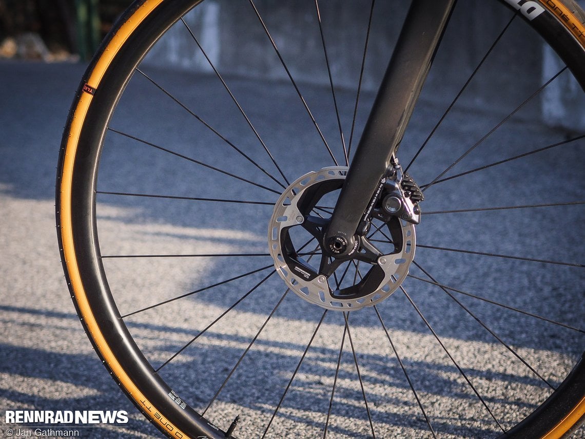 Auch die kräftigen Shimano Dura Ace-Scheibenbremsen überzeugten rundum