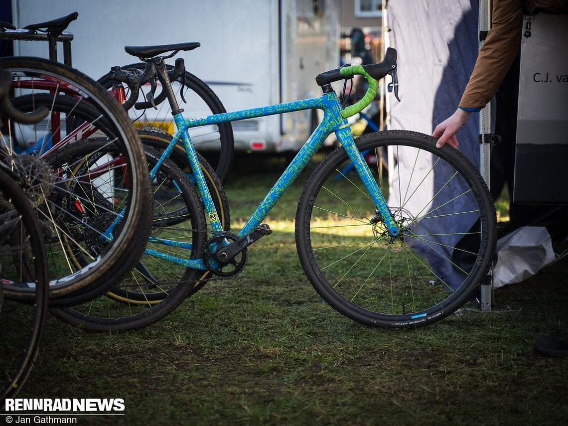 Spannende Bikes gibt es immer beim CX-Nachwuchs zu sehen