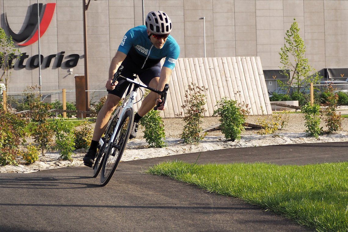 Der Vittoria Corsa Pro ist schneller und leichter als der Vittoria Corsa Pro Control