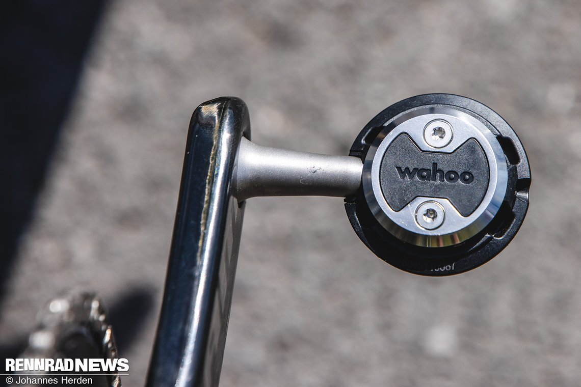 Aero-Optimierung auch an den Wahoo Speedplay Pedalen mit Dimples unten.