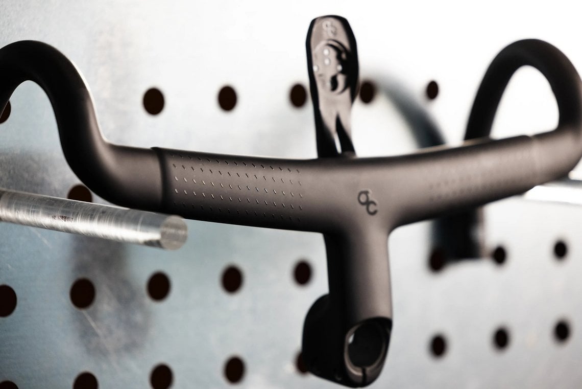 Das neue OC Carboncockpit soll ebenfalls nur 324 g wiegen.