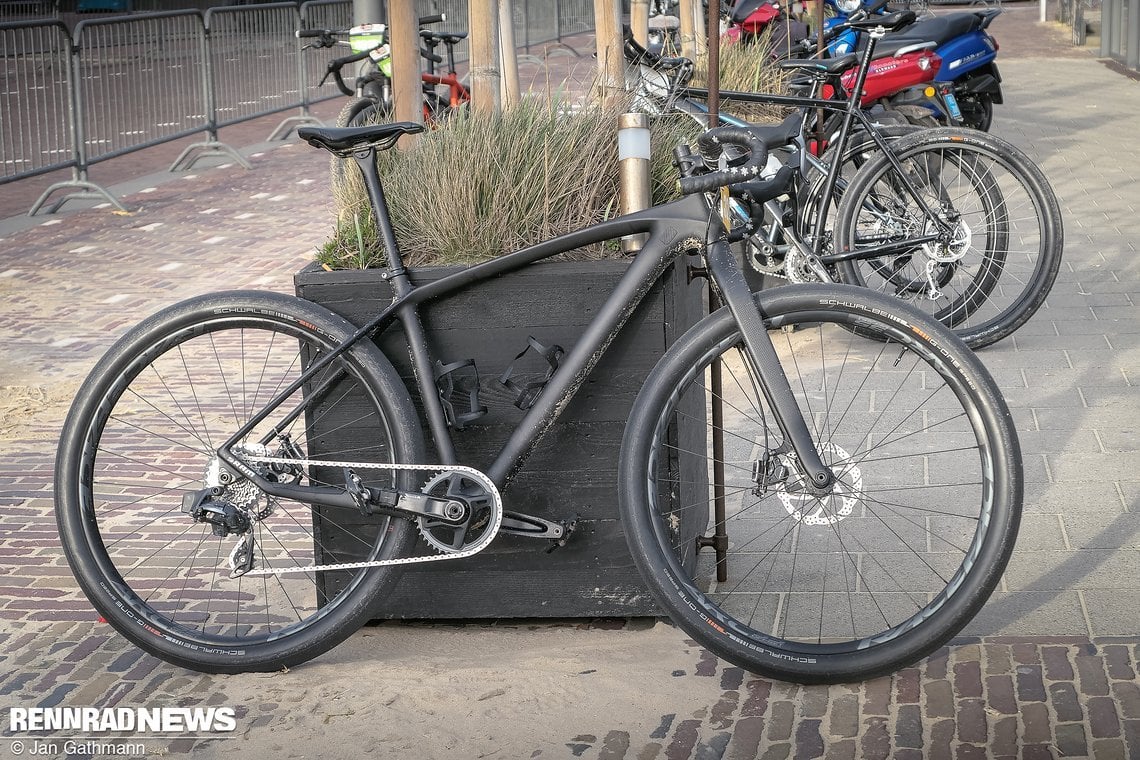 Strandfiets mit Carbonrahmen im Eigen-Aufbau