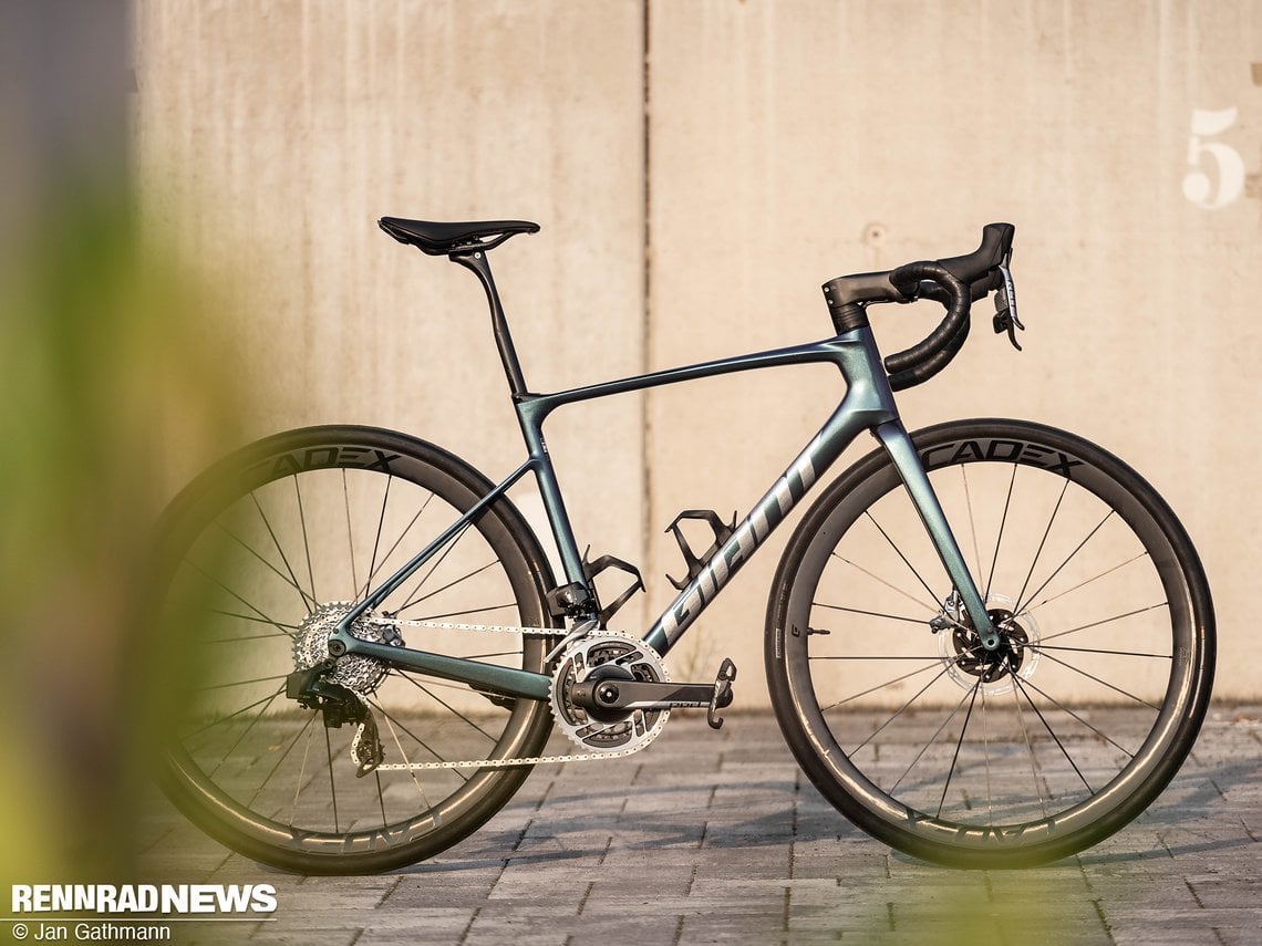 Das neue Giant Defy Advanced SL 2024