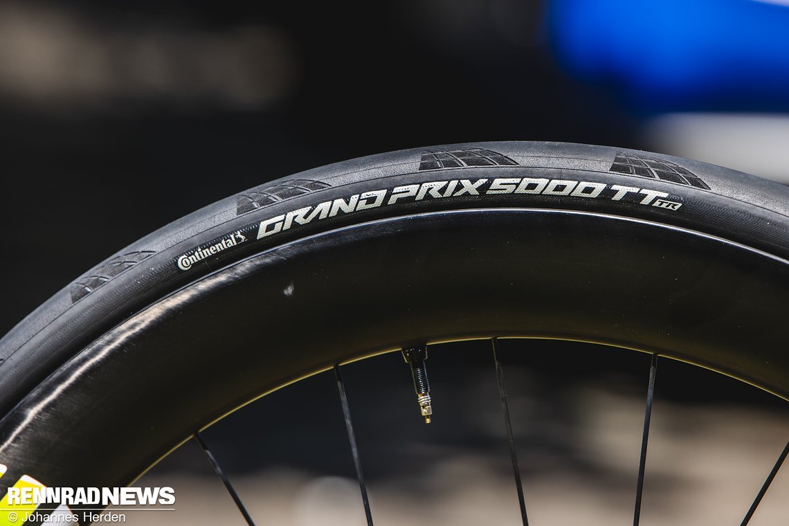 Wie die meisten Teams auf Conti entscheidet sich TotalEnergies für den Grand Prix 5000 TT.