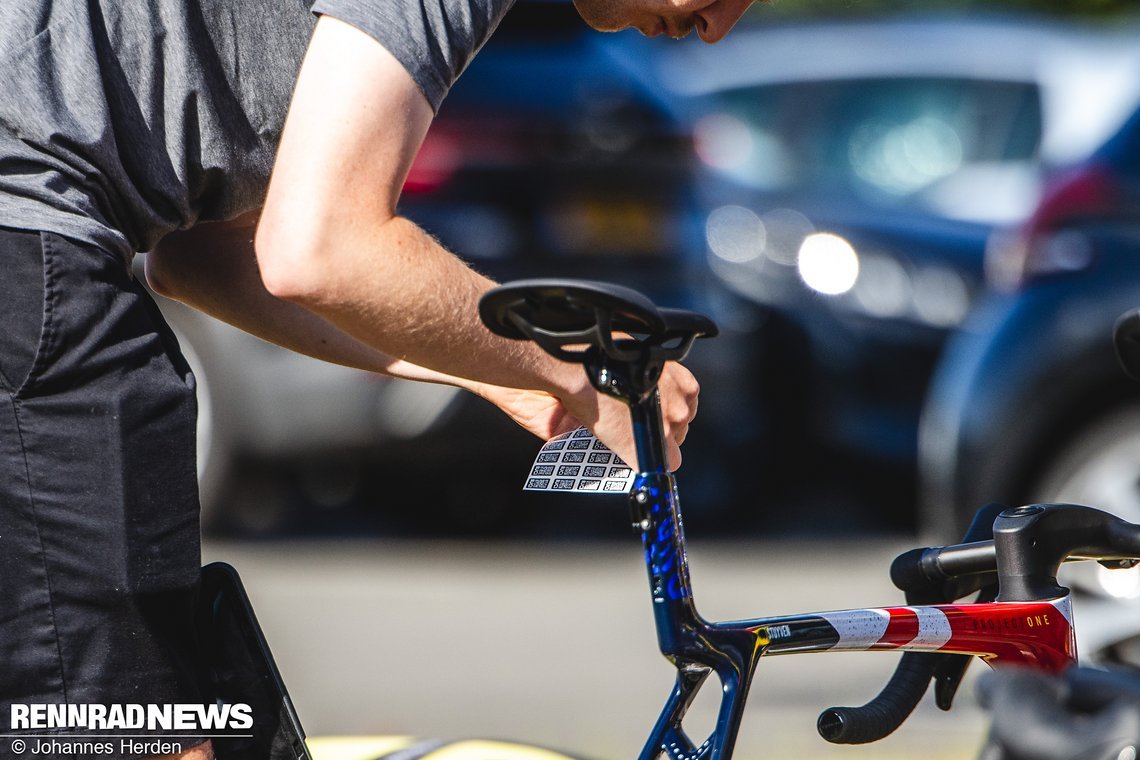 …und der UCI Sticker für die bestandene Prüfung vor Ort.