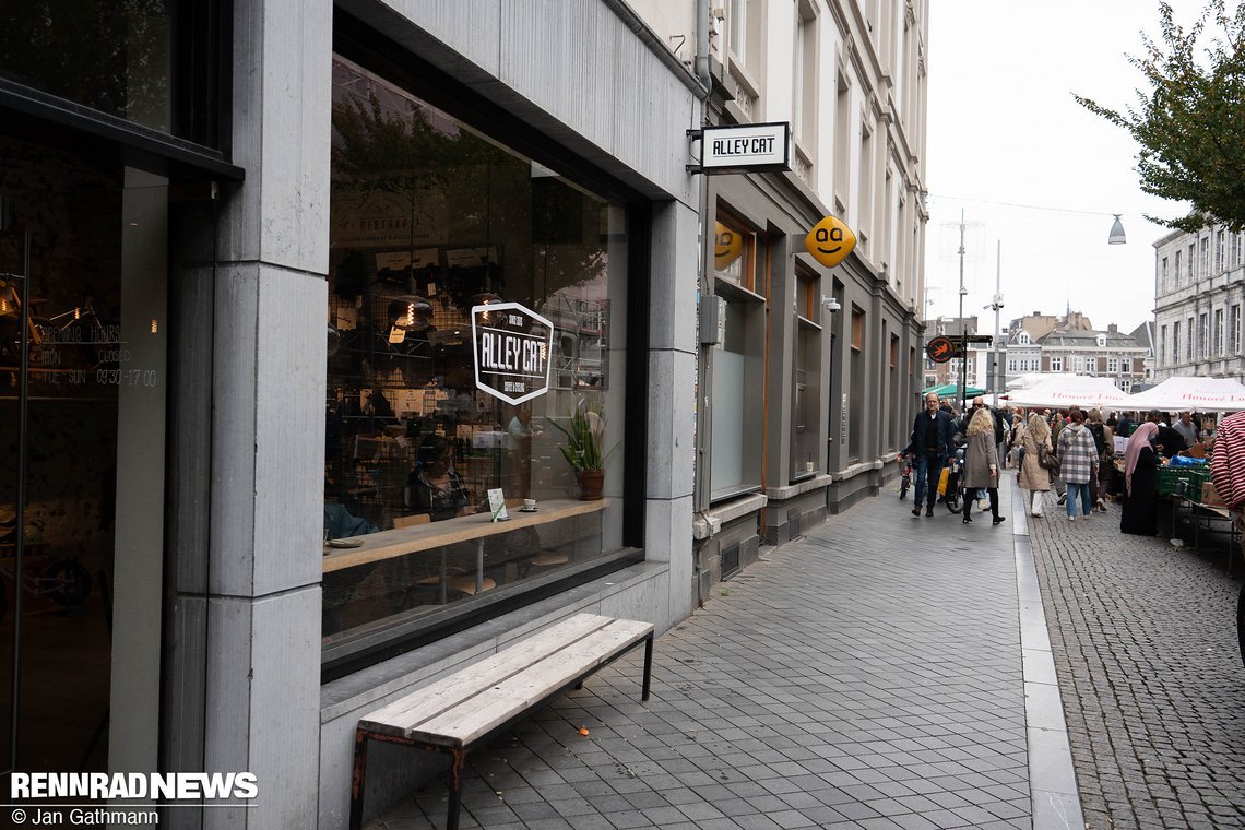 Das Alley Cat Cycle Café liegt mitten im Zentrum Maastrichts.