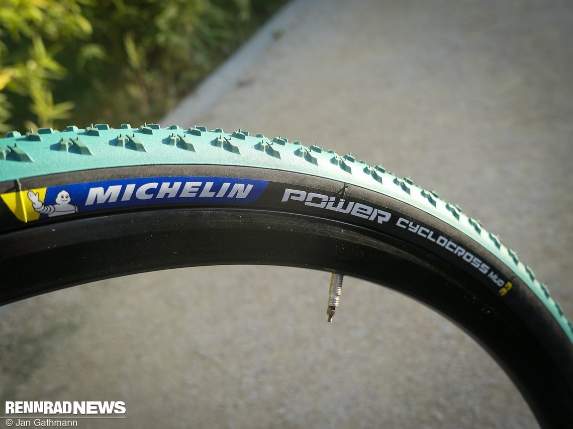 Ebenfalls neu: Michelin Power Cyclocross Mud. Ausschließlich in 33-622...