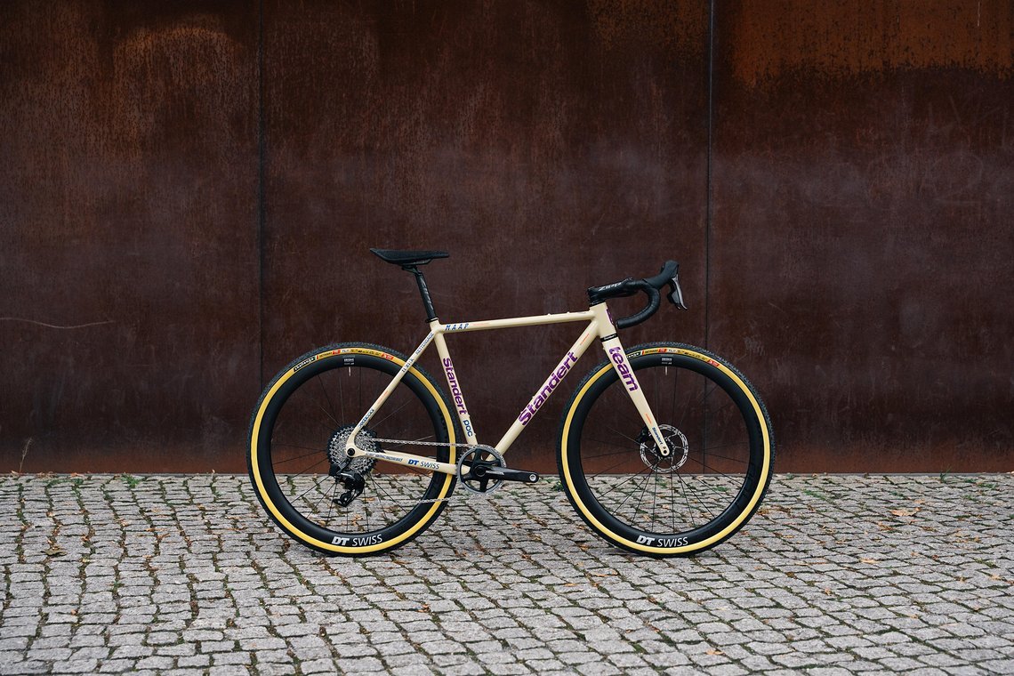 Team Beige – das Race Bike im Race-Look.