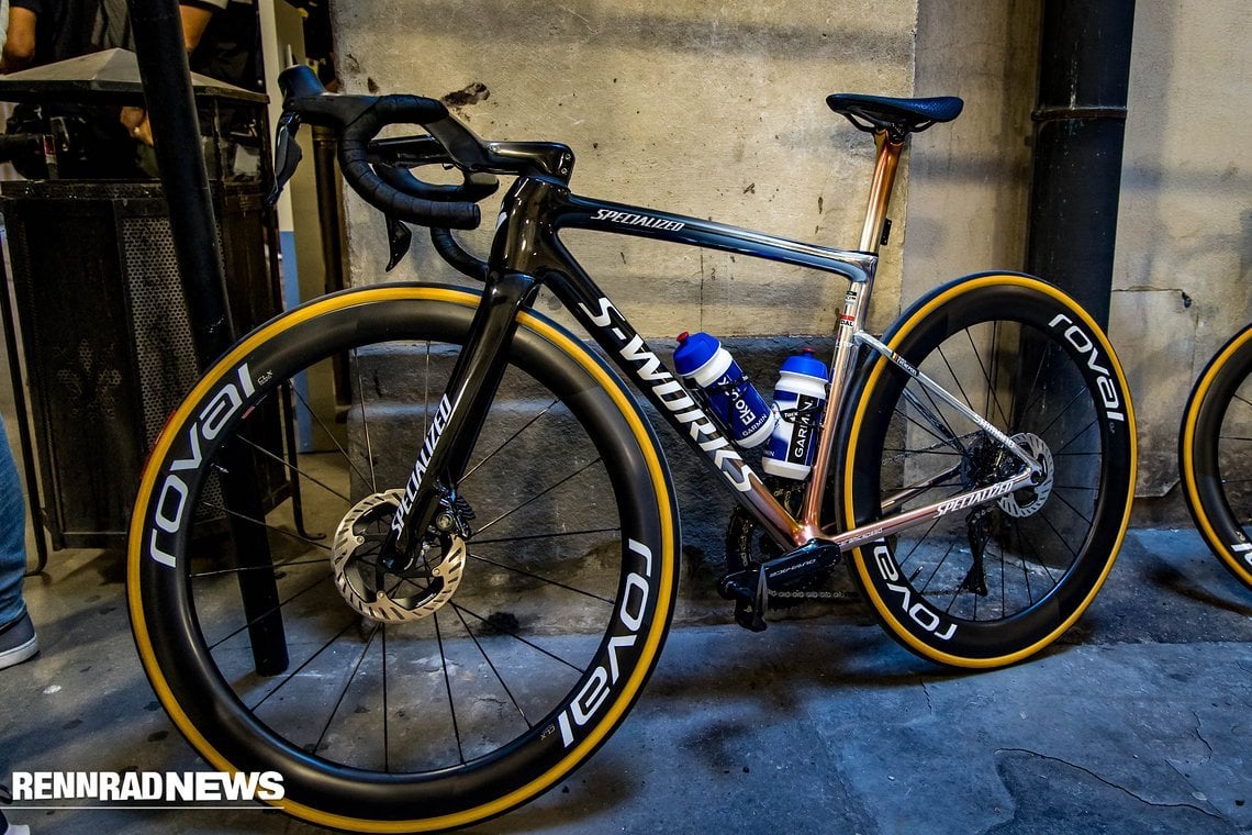 Specialized S-Works Tarmac SL8 von Evenepoel mit Sonderlackierung zur Tour de France 2024.