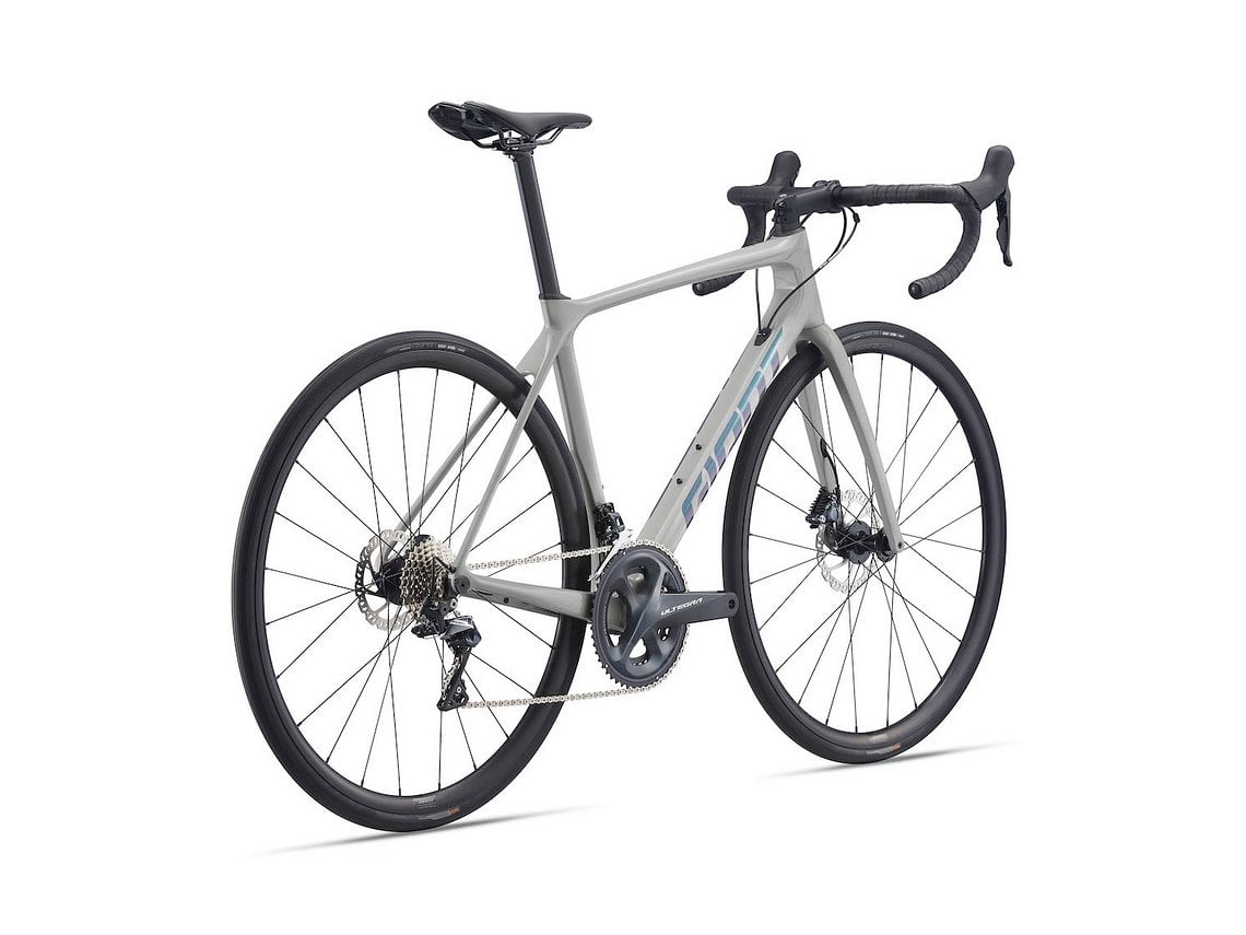 Und Giant TCR Advanced 1 mit Disc-Bremsen