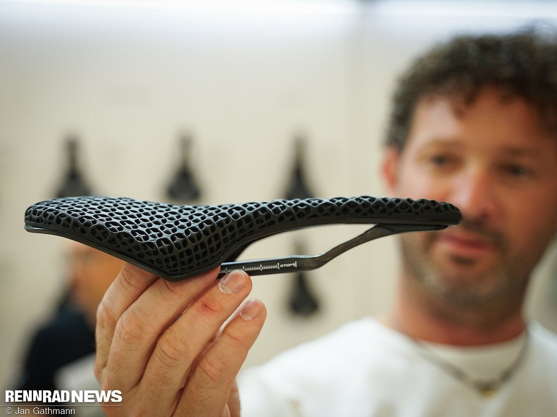 Selle Italia präsentierte stolz seinen ersten Sattel mit Sitzfläche aus dem 3D-Drucker