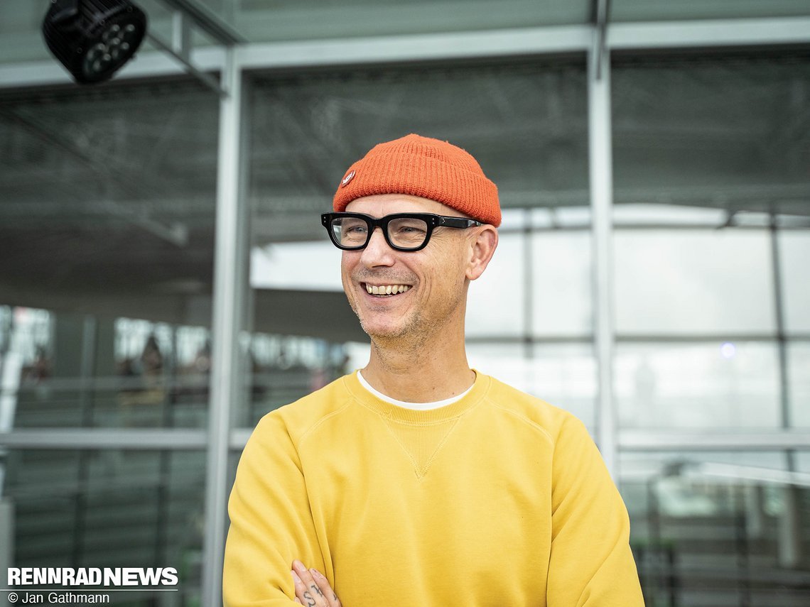 Paul van de Zwaard ist Tätowierer und Rahmenbauer aus Groningen.