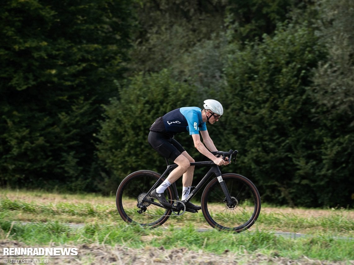 Tempo machen fällt auf dem Trek Checkmate SLR leicht.