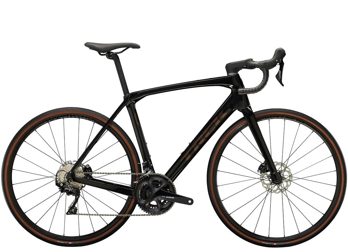 Das günstigste Trek Domane ist das SL 5 mit mechanischer Shimano 105 Schaltung für 3.499 €.