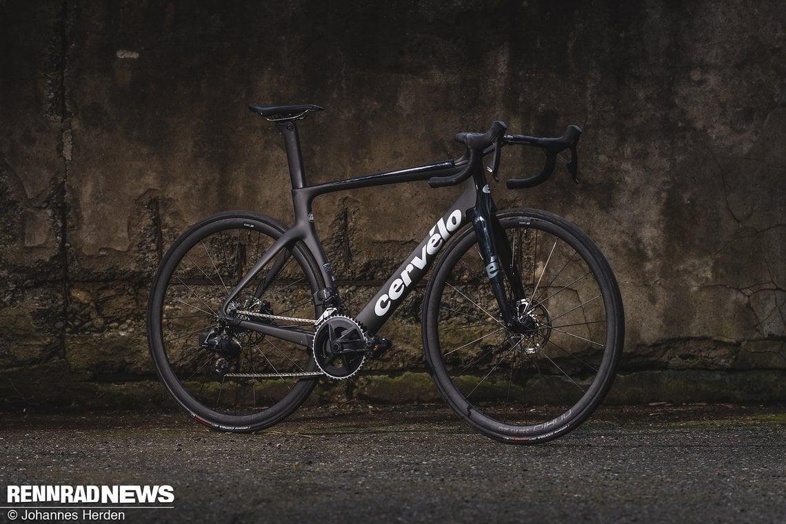 Das Cervélo S5 mit SRAM Rival eTap AXS